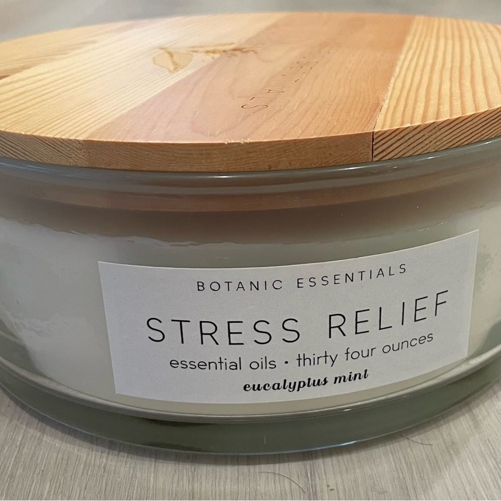 Brand new 3 wick stress relief candle
